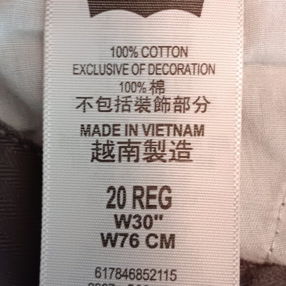 Levi Cargo Shorts, Dark Gray - Big Boys Size 20 Reg W30" - Picture 3 of 6